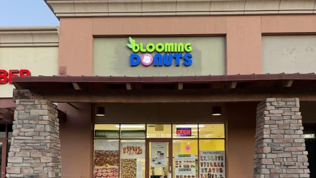 Blooming Donuts